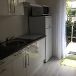 Le Croix Roussien Centre Apartment