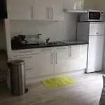 Le Croix Roussien Centre Apartment *
