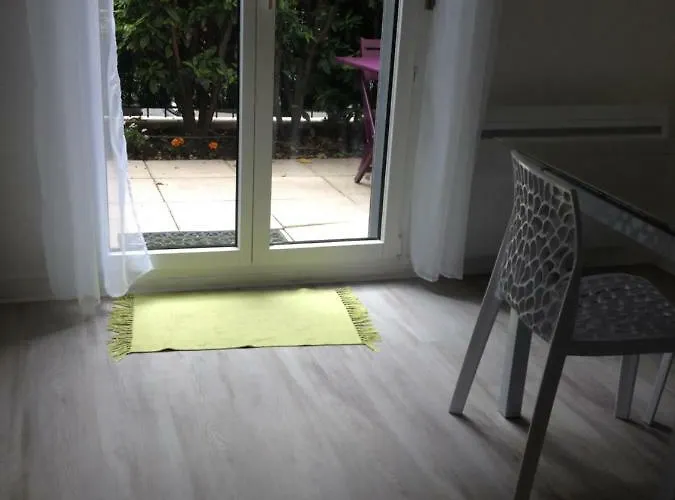 Le Croix Roussien Centre Apartman *
